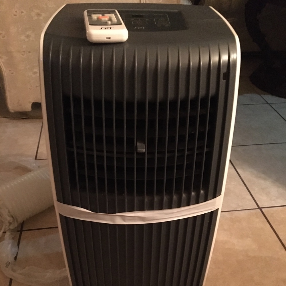 Portable window AC - Picture 2 of 4